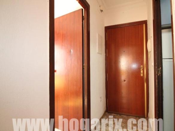 Apartment for sale in Isla Chica