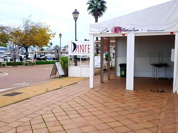 Commercial premises for sale on Avenida Mojarras de las, Punta del Moral