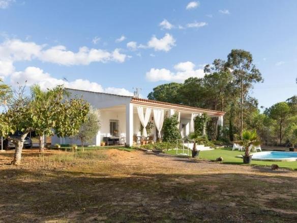 Rustic property for sale in Cartaya