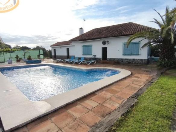 House or villa for sale in Sector Suelo Sapu R11 and D2, 4, Cartaya