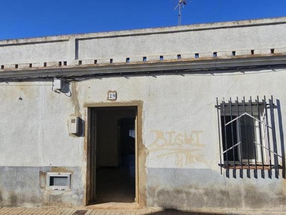 House or villa for sale in Gibraleón