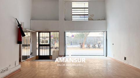 Commercial premises for sale on Avenida Italia, Centro