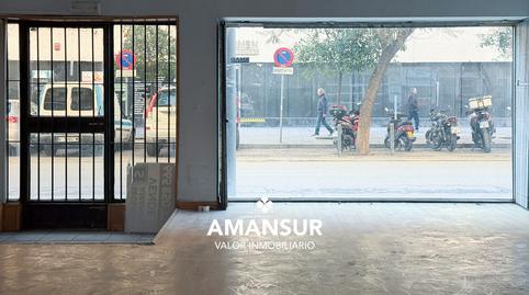 Commercial premises for sale on Avenida Italia, Centro