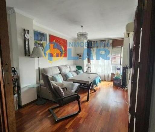 Apartment for sale in Isla Chica