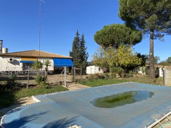 House or villa for sale in Valverde del Camino