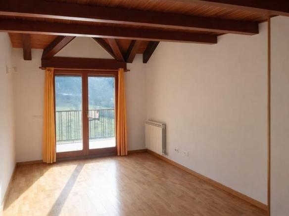 Penthouse for sale in Nuguret, Campo