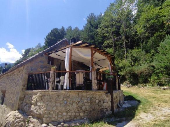 House or villa for sale in N/a, Bielsa