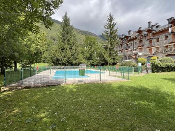 Penthouse for sale on Avenida de Zaragoza, 40, Biescas