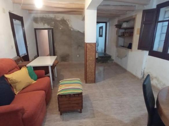 Rustic property for sale in Binaced