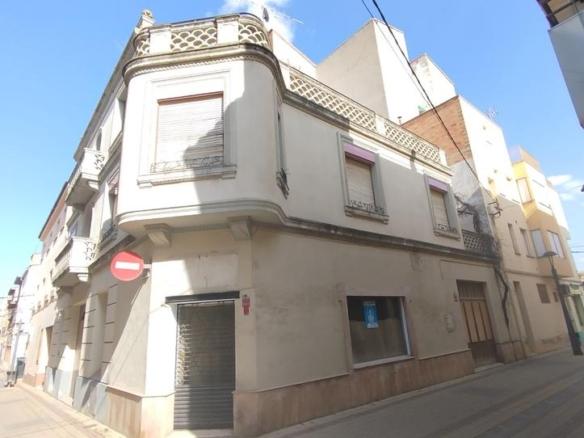 House or villa for sale in Binéfar