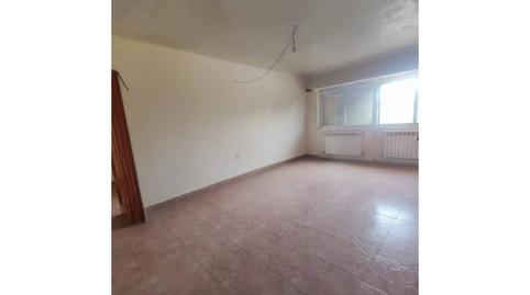 Apartment for sale on Balaitus Street, Barbastro