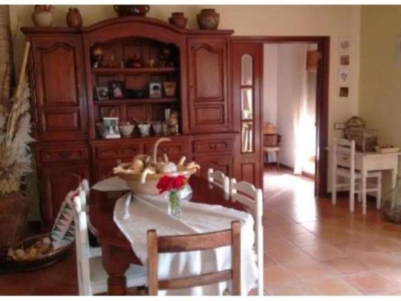 House or villa for sale in Calle Baja, Colungo