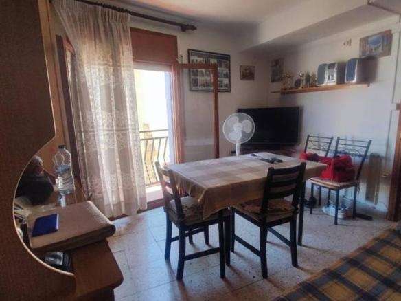 Townhouse for sale on Calle Francisco Codera, Fonz