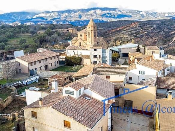 Residential property for sale in Mayor, Casbas de Huesca