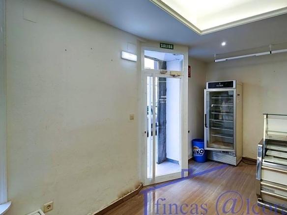 Commercial space for sale in Ricardo del Arco, Santiago