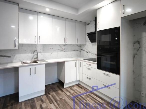 Apartment for sale in Santo Cristo de Los Milagros, Santiago