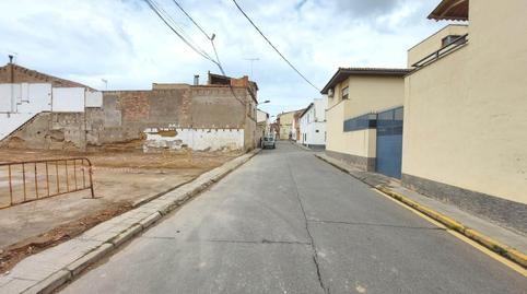 Residential property for sale on Calle Almacellas, 27, Binéfar