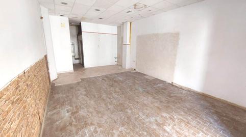 Commercial premises for sale on Antonio Machado Street, Binéfar