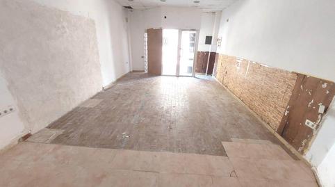 Commercial premises for sale on Antonio Machado Street, Binéfar