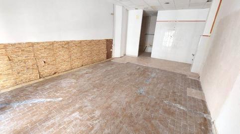 Commercial premises for sale on Antonio Machado Street, Binéfar