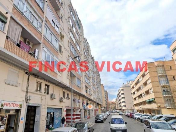 Apartment for sale on Calle Tenerías, 18, Santo Domingo y San Martín