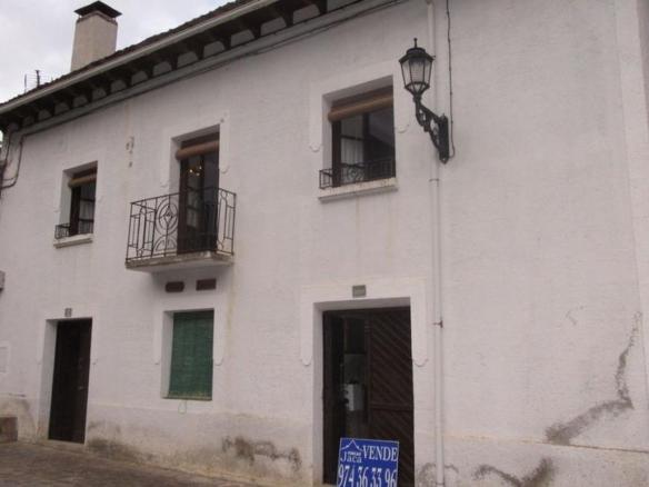 House or villa for sale in Fago