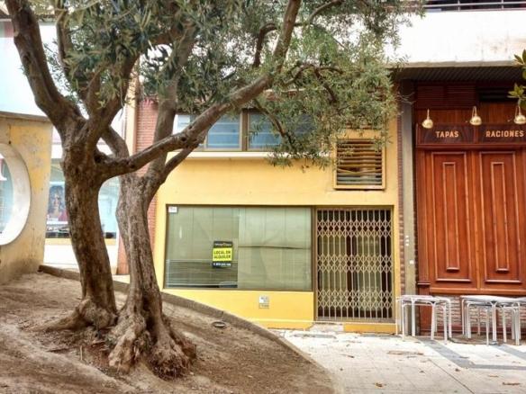 Commercial space for sale at Av Martinez de Velasco, 10, San José