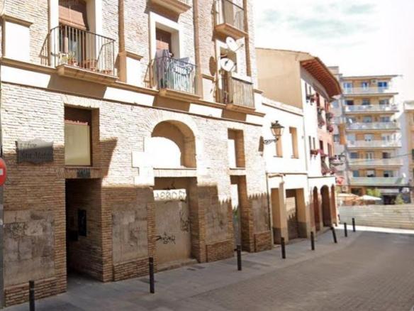 Commercial premises for sale in Monzón