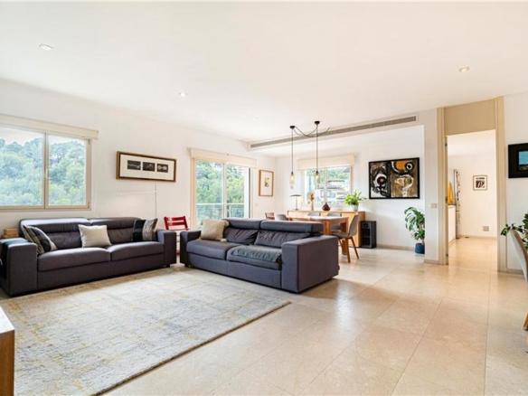 Apartment for sale in La Bonanova