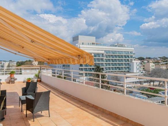 Penthouse for sale in S’Arenal