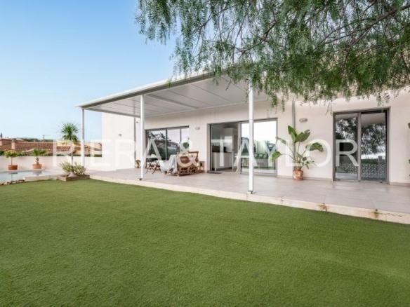 Townhouse for sale in Cala Magrana – Cala Anguila – Cala Mendia