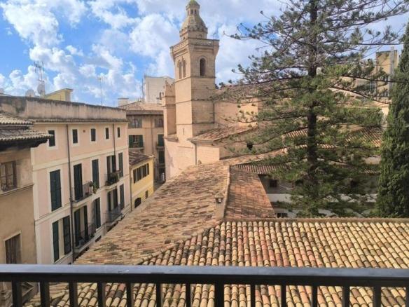 Apartment for sale in El Mercat