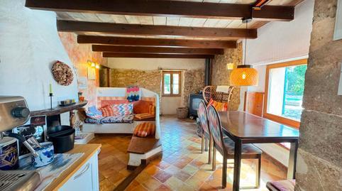 Rustic property for sale in a peri-urban area