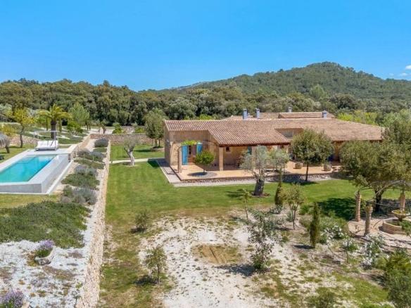 Rustic property for sale in 10, Campanet