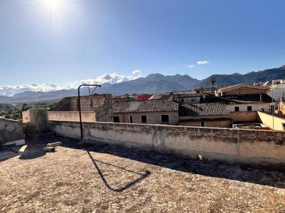 House or chalet for sale in Búger – Carrer Mascaró, Búger