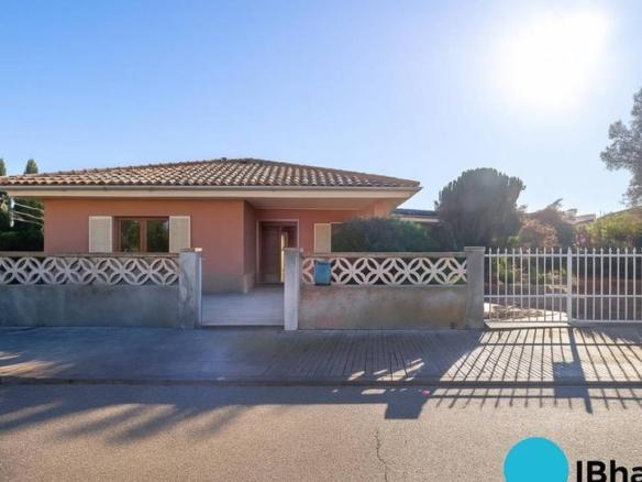 House or villa for sale in Can Picafort