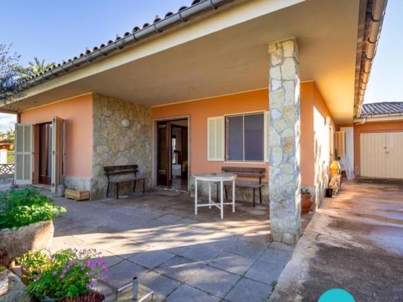 House or villa for sale in Can Picafort