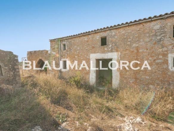 Rustic property for sale in Manacor Centre