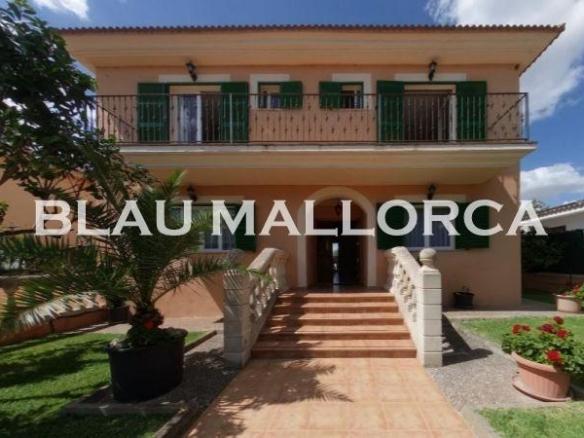 Townhouse for sale in Cala Millor