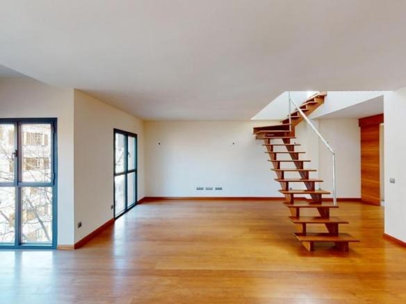 Penthouse for sale in Calle Baró de Pinopar, 14, Plaça dels Patins
