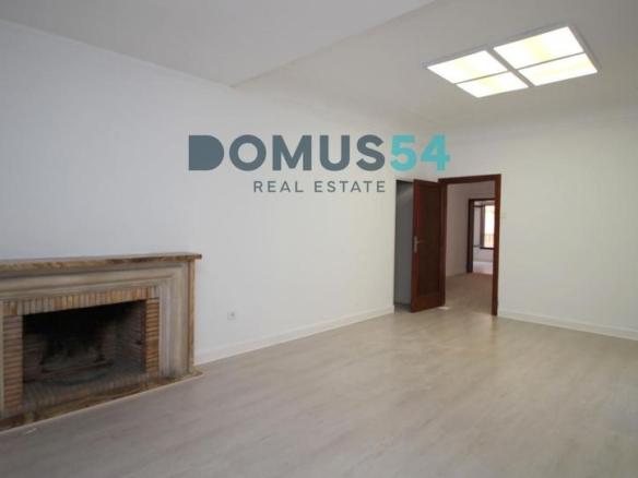 Apartment for sale in El Mercat