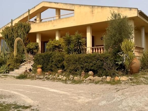 Rustic property for sale in Lloseta