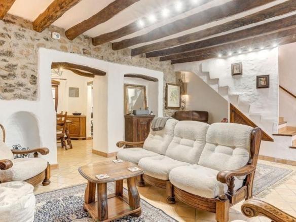 Townhouse for sale in Pollença Poble