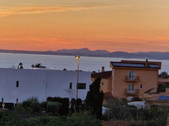 House or chalet for sale in Ronda de Migjorn, 64, Llucmajor town