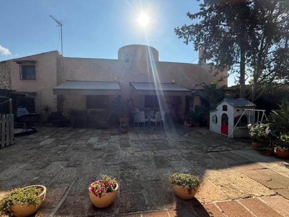 House or chalet for sale on Carrer del Prevere Tomàs Monserrat, Llucmajor town