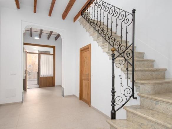 House or villa for sale in Llucmajor town