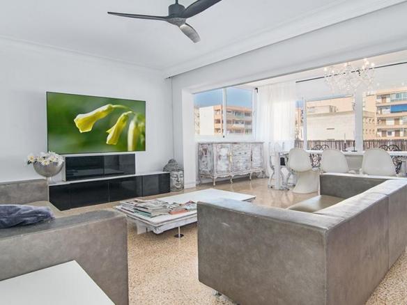 Apartment for sale in Plaça Reina Maria Cristina, S’Arenal