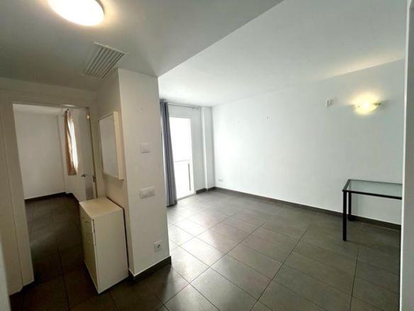 Apartment for sale in Ciutadella