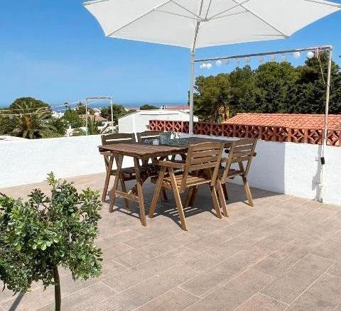 Apartment for sale in Cala Blanca