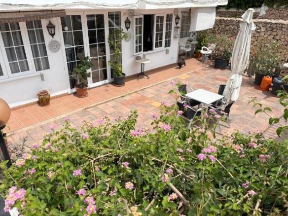 Apartment for sale in Cala en Blanes